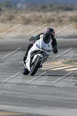 media/Nov-30-2025-TrackXperience (Sun) [[c0061d280f]]/3-Level 1/Session 4 (Turn 11)/